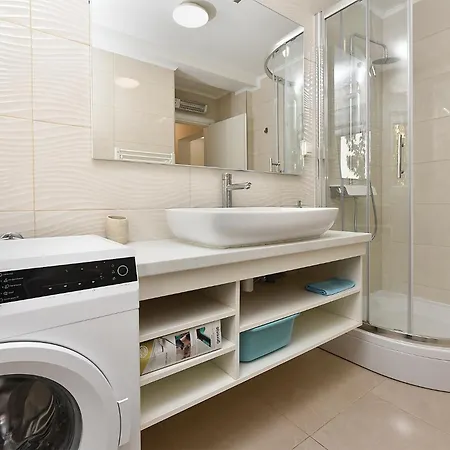 Stanko 2367 Apartamento