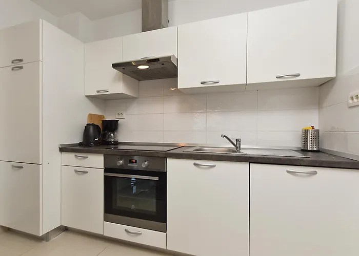 Апартаменти Stanko 2367 *