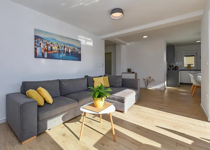 아파트 Stanko 2367 풀라