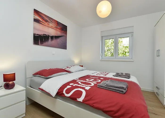 Stanko 2367 아파트 풀라