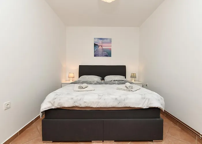 Stanko 2367 Appartement *